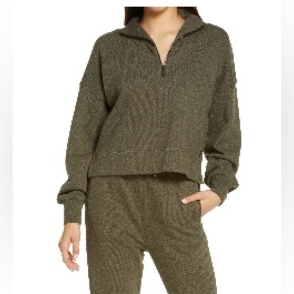 Sweaty Betty nestle up green half zip sweatshirt Size M (matching pants avail)